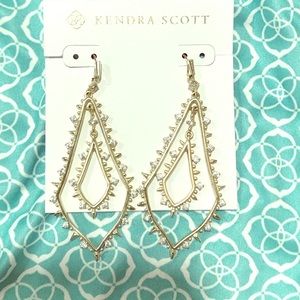 Kendra Scott Alice drop earrings nwot